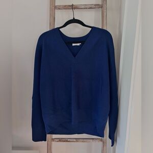 The Reset R Label Navy V-Neck 100% Wool Sweater